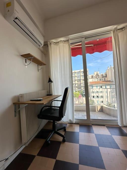 Appartement Avec 4 Chambres Doubles - Proche De La Mer, Des Transports Et De La Promenade Des Anglais Ницца Экстерьер фото